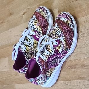 Vans paisley pattern sneakers sz 7.5